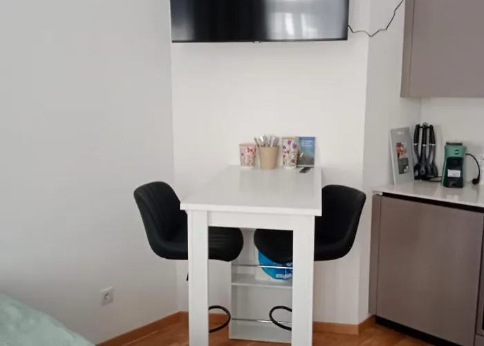 Studioapartment West - 15 Minutes To Stephansdom And Schoenbrunn *