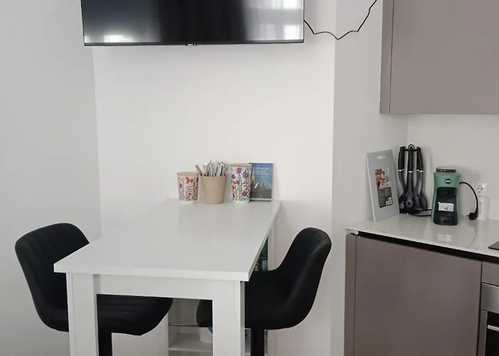 Studioapartment West - 15 Minutes To Stephansdom And Schoenbrunn Vienna